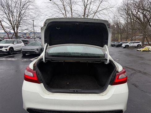 Used 2018 Nissan Altima 2.5 S w/ S Convenience Package image 25