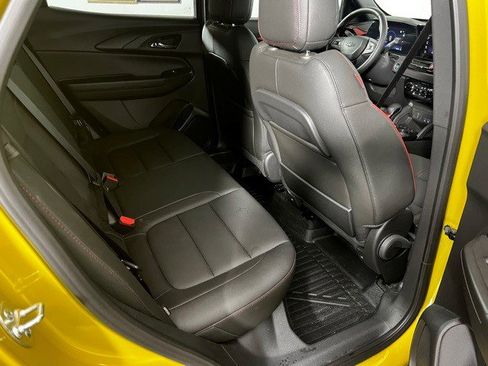 Certified 2025 Chevrolet TrailBlazer RS w/ Convenience Package image 18