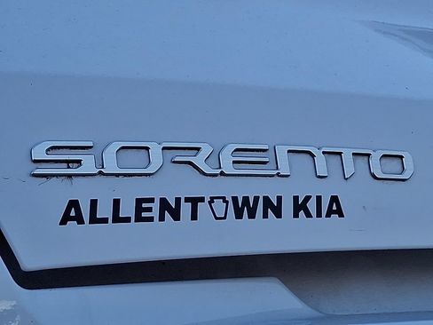 Certified 2023 Kia Sorento SX AWD/4WD image 31