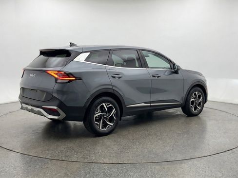 Used 2025 Kia Sportage LX FWD image 9