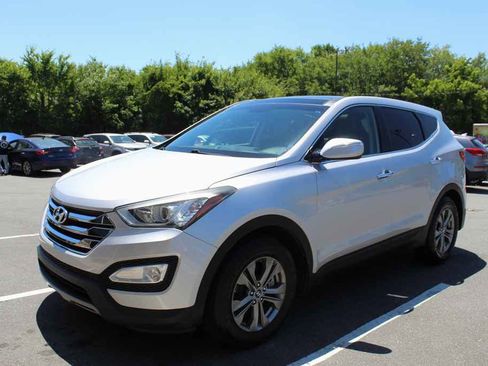 Used 2014 Hyundai Santa Fe Sport w/ Technology Package 14 FWD image 1