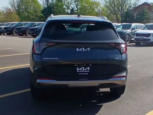 New 2026 Kia Sportage EX AWD/4WD image 9