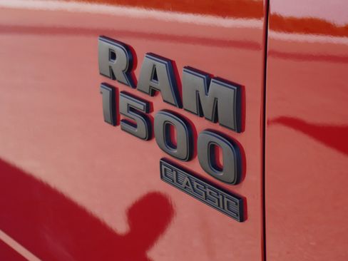 Used 2019 RAM 1500 Classic Warlock w/ Electronics Group image 4