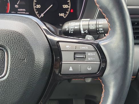 Certified 2023 Honda Pilot TrailSport image 28