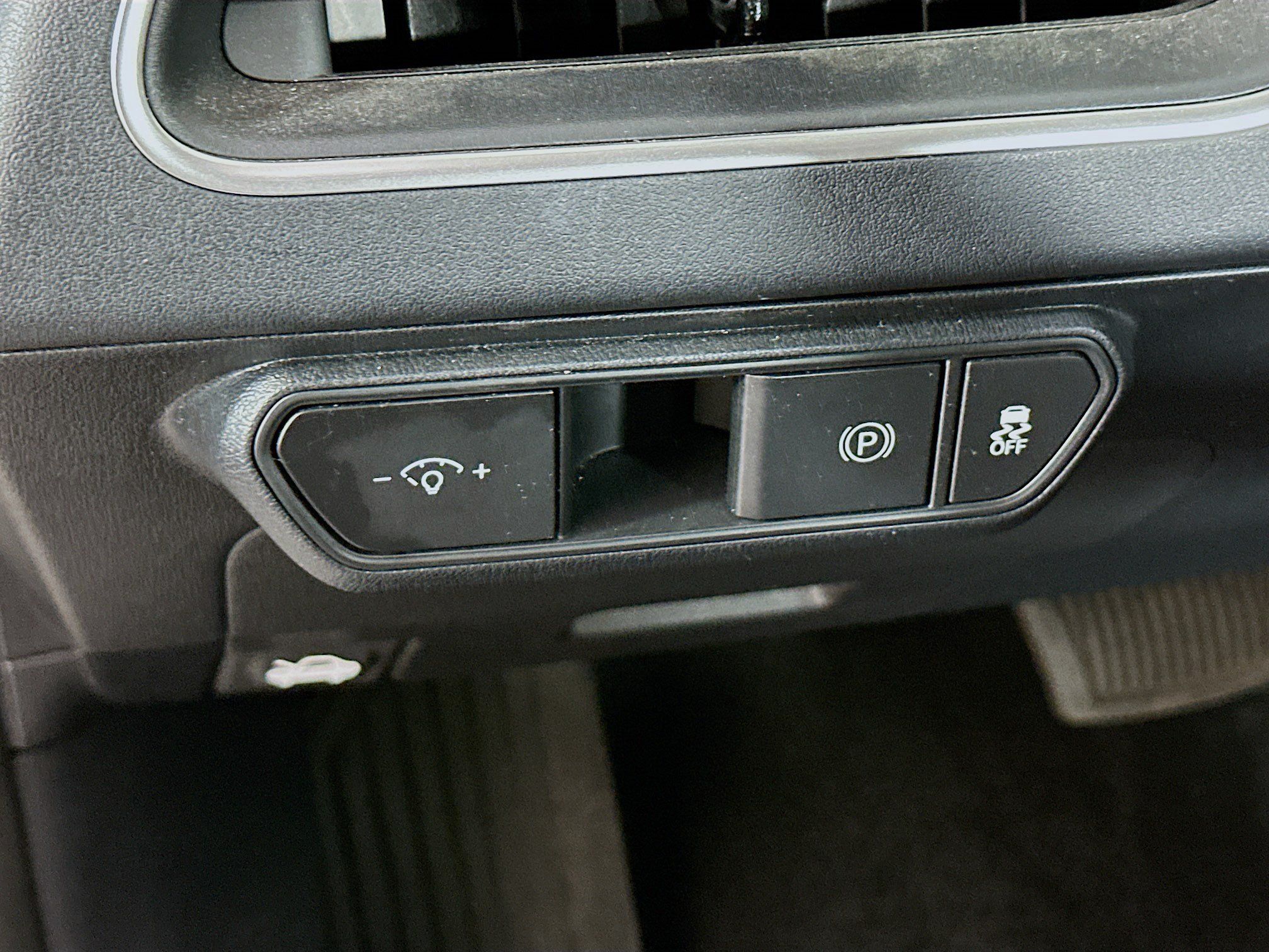 Used 2025 Kia K4 FWD image 17