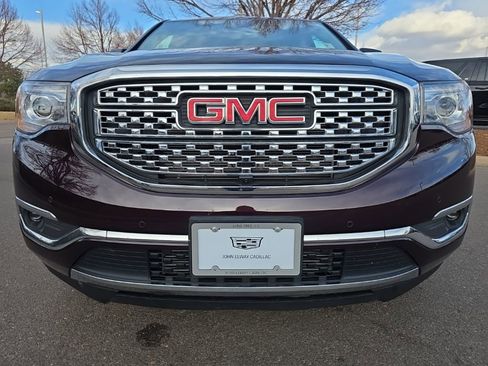 Used 2018 GMC Acadia Denali w/ Technology Package image 9