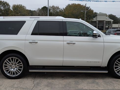 Used 2022 Ford Expedition Max Platinum image 5