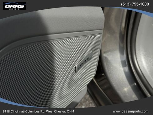 Used 2020 Porsche Cayenne image 23