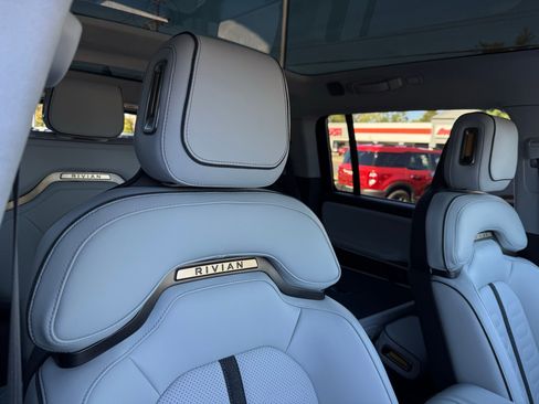 Used 2025 Rivian R1S Adventure image 15