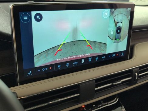 New 2026 Lincoln Corsair Reserve w/ Jet Appearance Package image 8