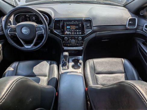 Used 2021 Jeep Grand Cherokee Limited image 24