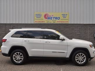 Used 2021 Jeep Grand Cherokee Laredo w/ Security & Convenience Group image 1