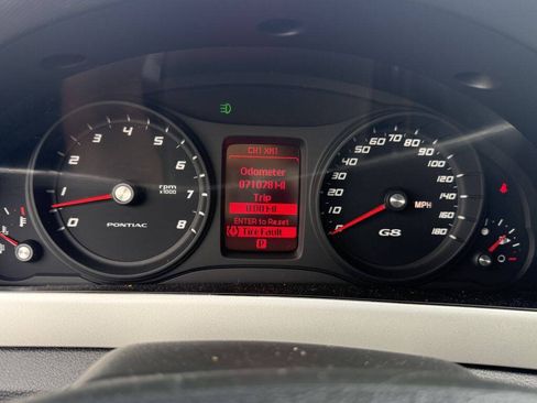 Used 2009 Pontiac G8 GT w/ Premium Package RWD image 13