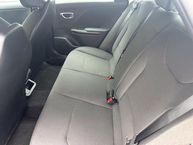 Used 2026 Kia K4 FWD image 9