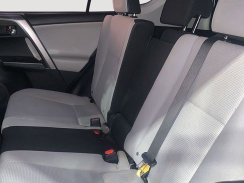 Used 2018 Toyota RAV4 XLE image 13