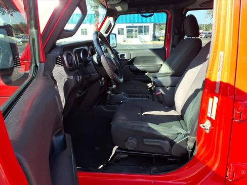 Used 2018 Jeep Wrangler Unlimited Sport S AWD/4WD image 19