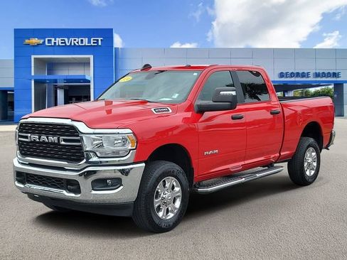 Used 2024 RAM 2500 Big Horn w/ Bed Utility Group AWD/4WD image 2