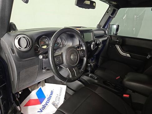 Used 2013 Jeep Wrangler Unlimited Sahara w/ Trailer Tow Group AWD/4WD image 13