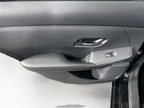 Used 2024 Nissan Sentra S FWD image 24