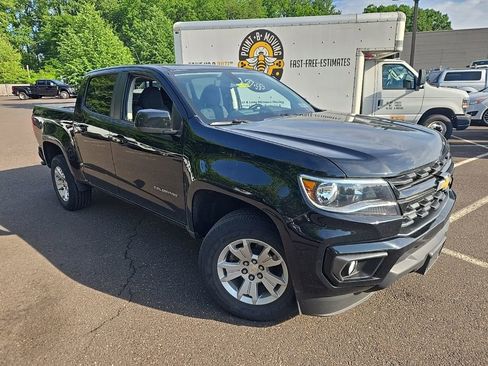 Used 2021 Chevrolet Colorado LT w/ LT Convenience Package AWD/4WD image 3