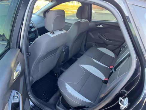 Used 2016 Ford Focus ST image 13