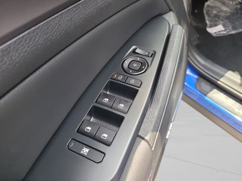 New 2026 Kia Sportage SX FWD image 15