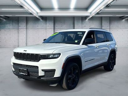 Used 2024 Jeep Grand Cherokee L Laredo