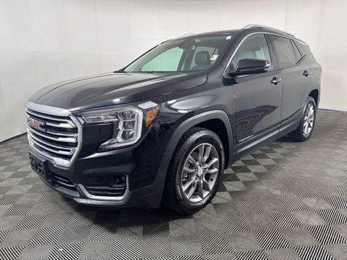 Used 2022 GMC Terrain SLT image 8