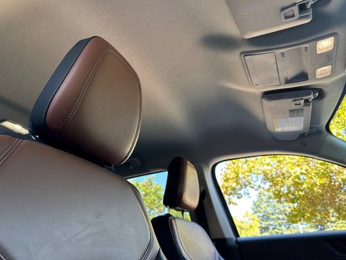 Certified 2024 Ford Maverick Lariat FWD image 17