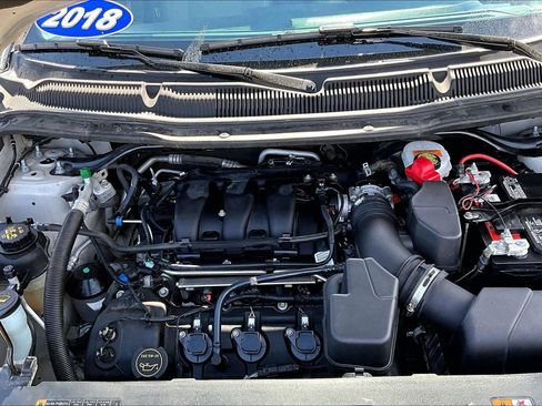 Used 2018 Ford Explorer Limited w/ Equipment Group 301A AWD/4WD image 32