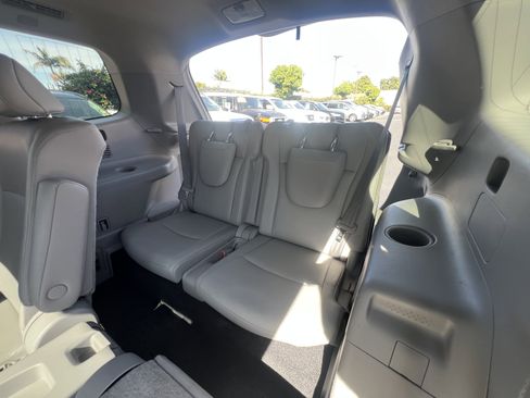 Used 2011 Toyota Highlander Limited image 37