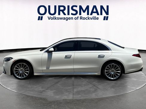Used 2023 Mercedes-Benz S 580 4MATIC Sedan image 3
