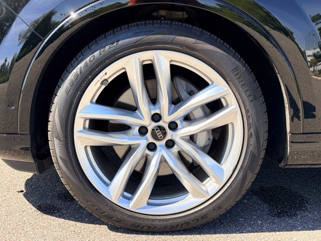 Used 2025 Audi Q7 3.0T Premium Plus w/ Premium Plus Package AWD/4WD image 5