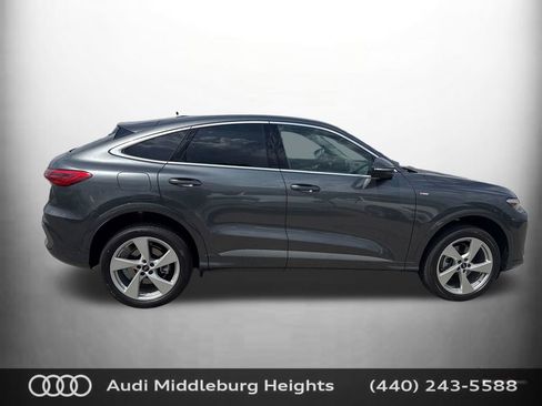 Used 2026 Audi Q5 Premium Plus AWD/4WD image 9