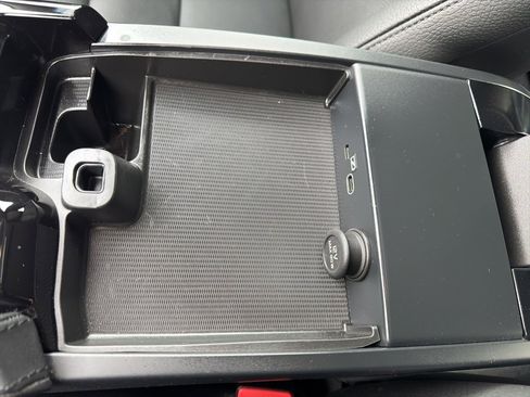 Certified 2023 Volvo S60 T8 Plus w/ Climate Package image 15