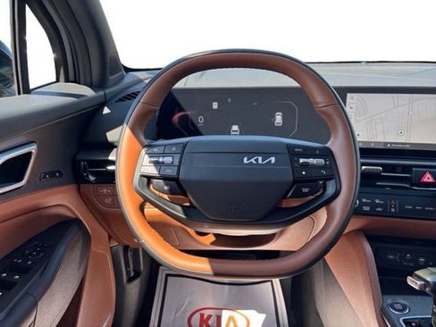Certified 2026 Kia Sportage X-Line w/ X-Line Technology Package AWD/4WD image 16
