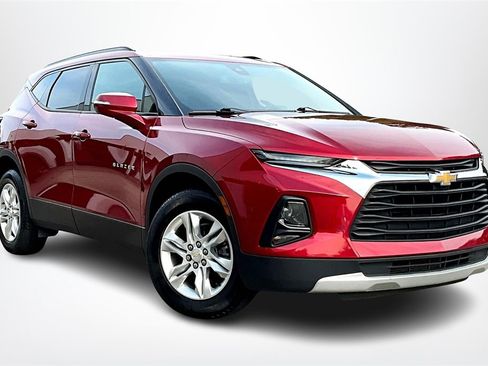 Used 2021 Chevrolet Blazer LT image 3