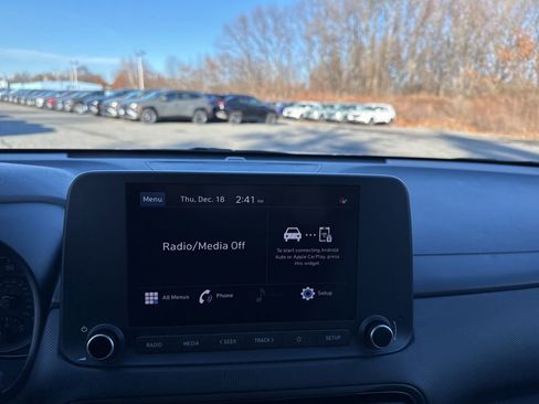 Used 2023 Hyundai Kona SEL image 24