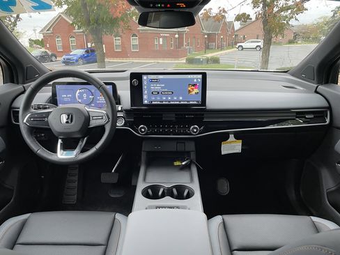 Certified 2024 Honda Prologue Elite image 16