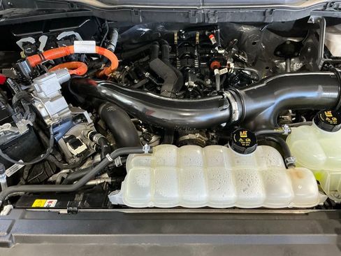 Used 2024 Ford F150 XLT w/ Mobile Office Package image 68