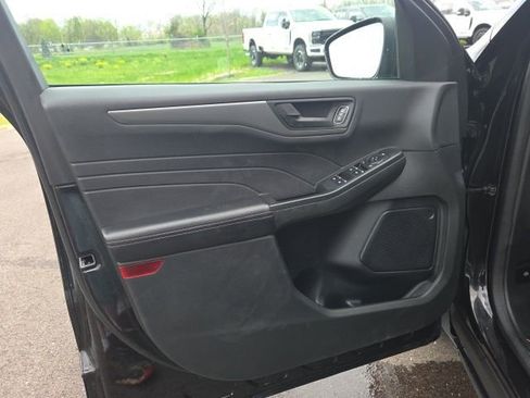 Used 2023 Ford Escape Active w/ Cold Weather Package image 25