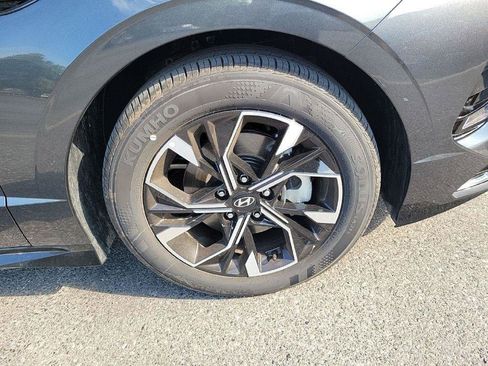 Used 2025 Hyundai Sonata SEL FWD image 7