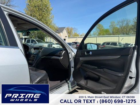 Used 2013 INFINITI G37 x Sedan w/ Premium Pkg AWD/4WD image 16