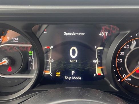 New 2026 Jeep Wrangler Unlimited Rubicon 392 image 21