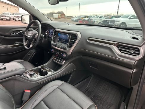 Used 2023 GMC Acadia AT4 w/ Technology Package image 31