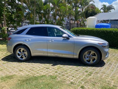 New 2026 Genesis GV70 2.5T Advanced w/ G1 Accessory Package AWD/4WD image 8
