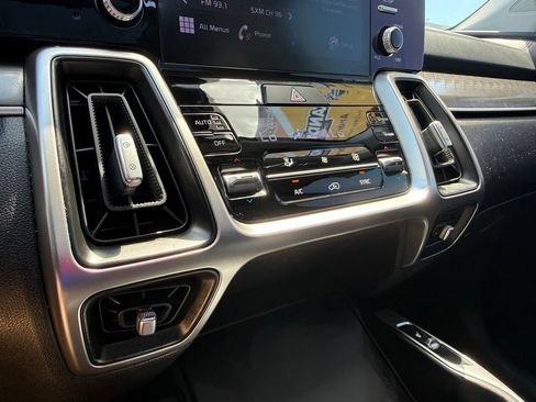Used 2021 Kia Sorento S w/ Panoramic Sunroof Package FWD image 61