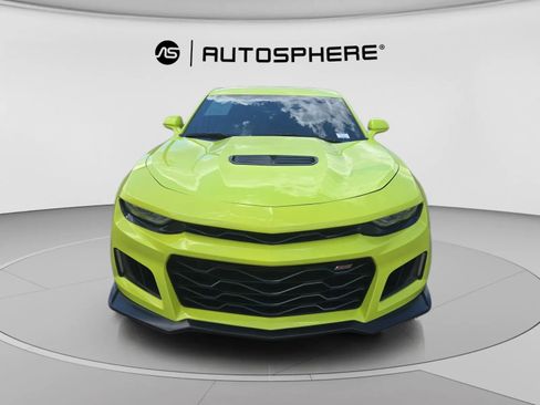Used 2021 Chevrolet Camaro SS RWD image 2