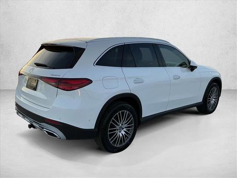 Certified 2026 Mercedes-Benz GLC 300 4MATIC image 5