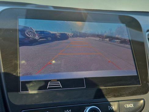 Used 2024 Chevrolet Malibu LT image 19